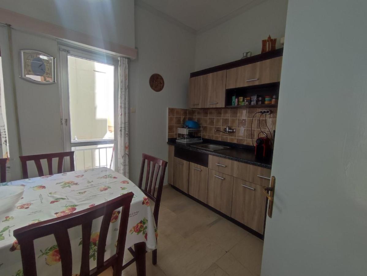 2 Br110 Sqm Free Parking Full Clima Leilighet Pátra Eksteriør bilde